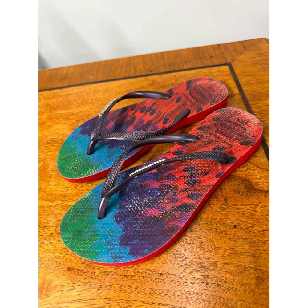 Havaianas Slim Feather Print Flip Flops Red Purple Green Womens 6W EUR 37/38